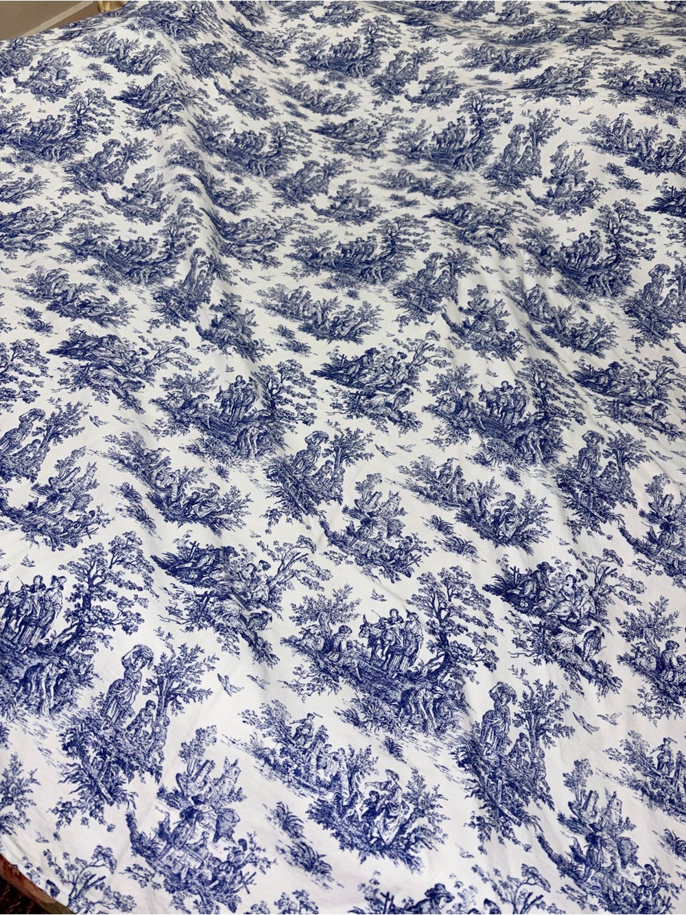 Toile Round Tablecloth